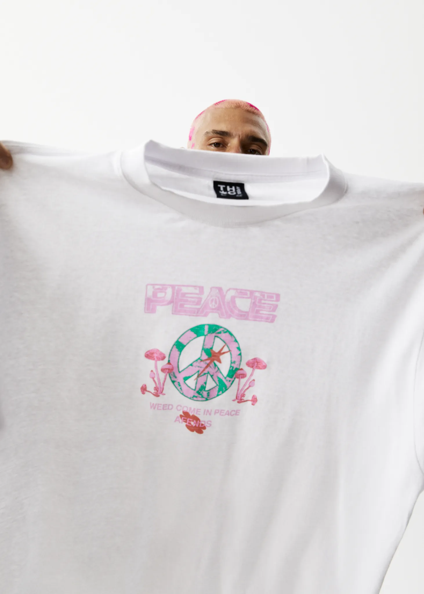 AFENDS Mens Peace - Boxy Graphic T-Shirt - White