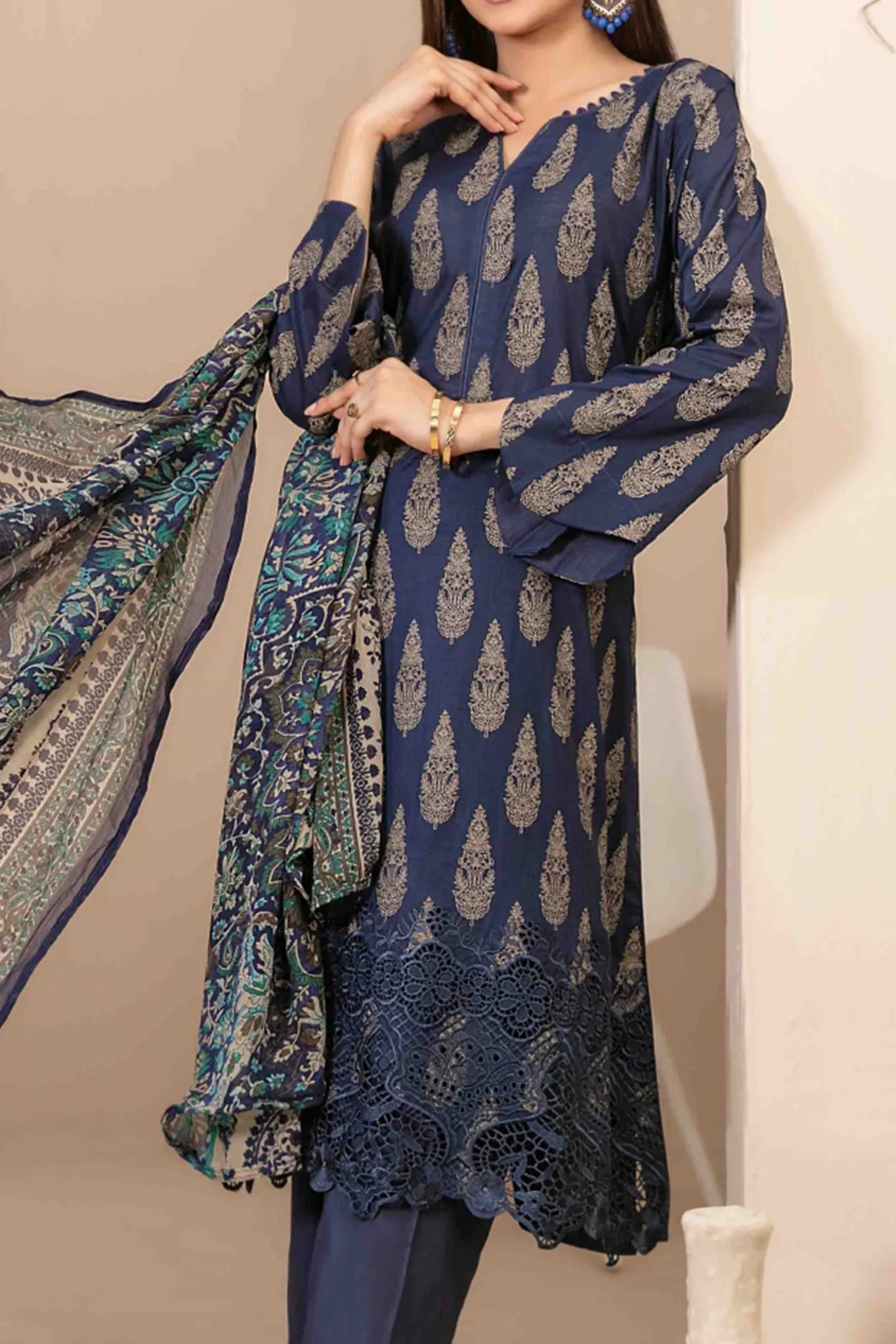 Banah By Tawakkal Unstitched 3 Piece Emb Lawn Collection'2024-D-9116