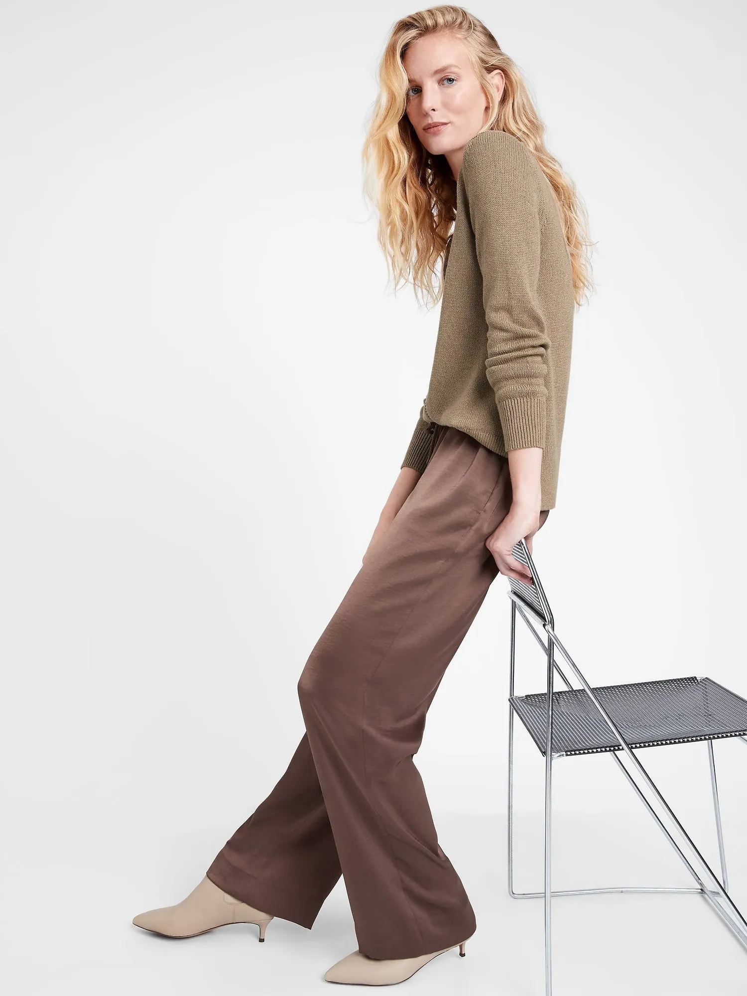 Cotton-Hemp Crew-Neck Sweater in Maplewood Taupe