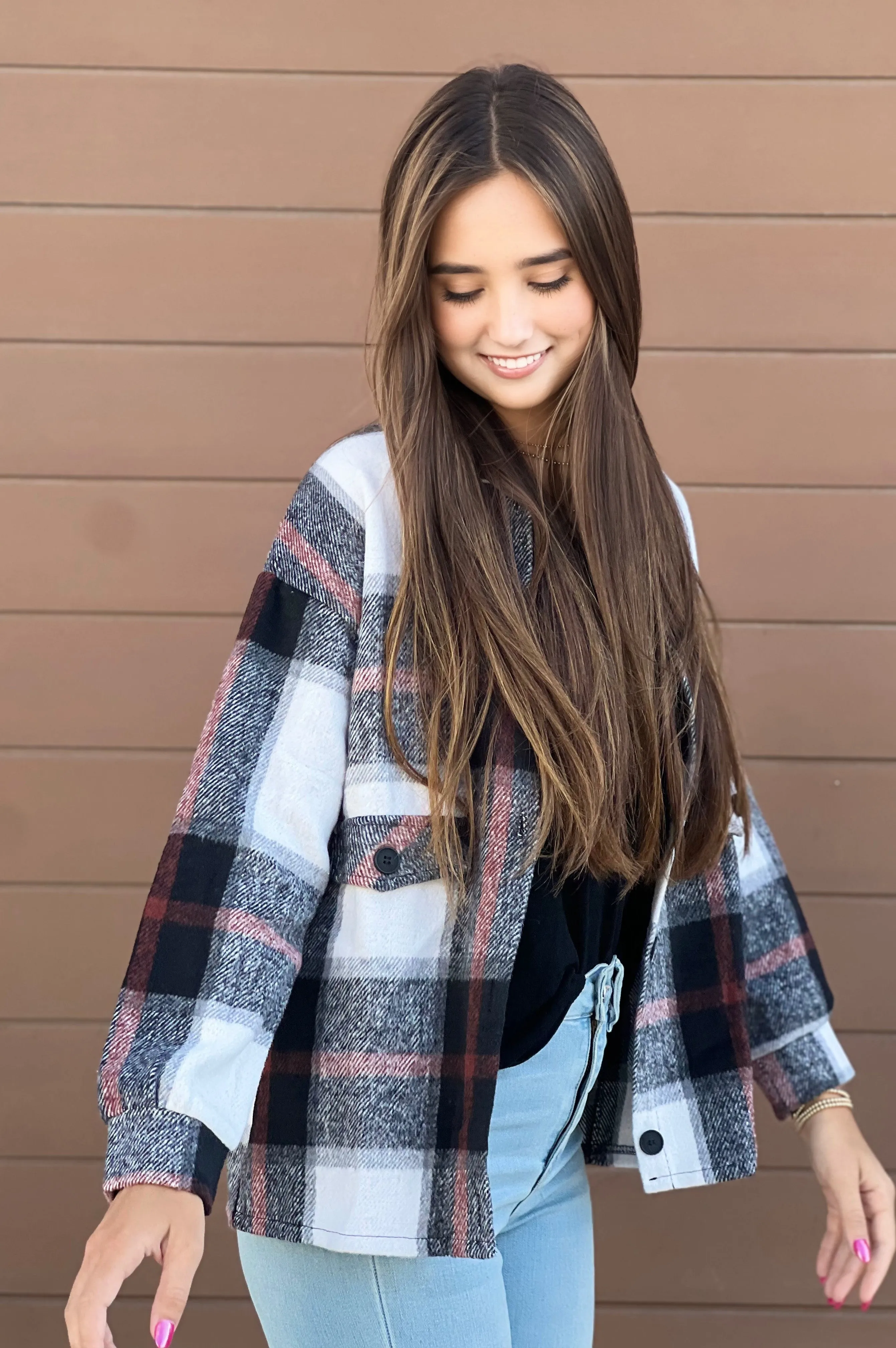 Crisp Air Plaid Shirt Black and White