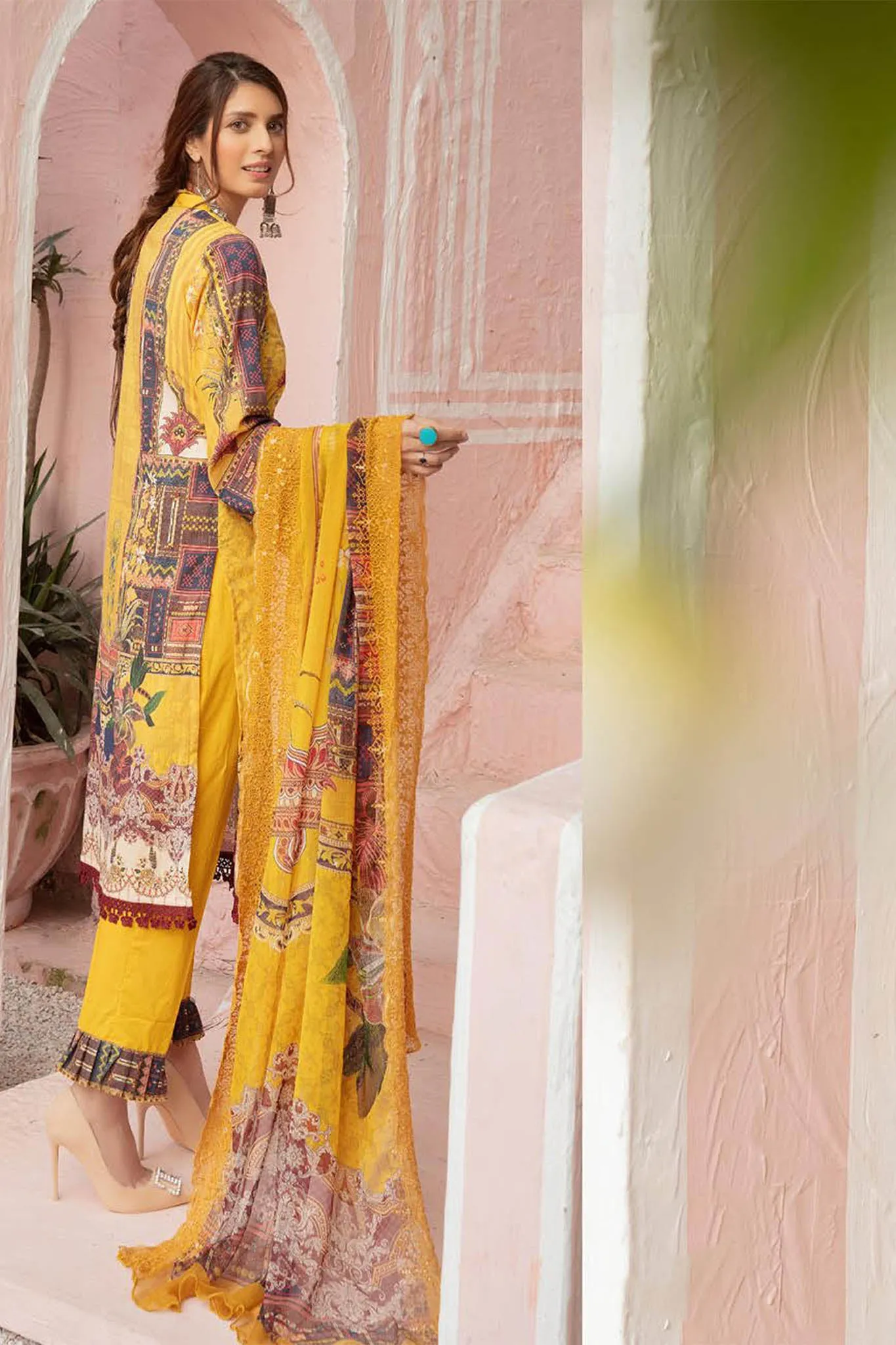 Darani by Shaista Unstitched 3 Piece Lawn Collection'2022-D-265