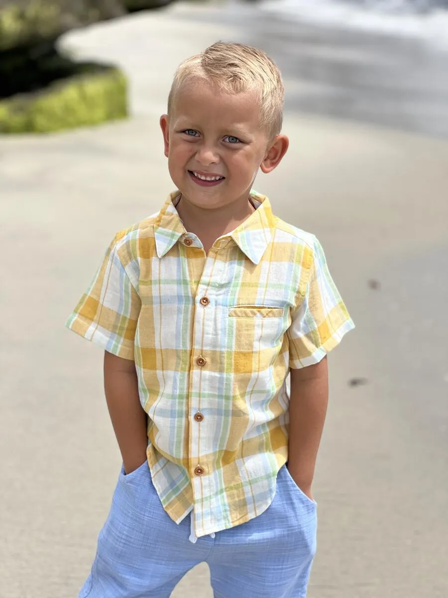 Gold/cream plaid woven shirt