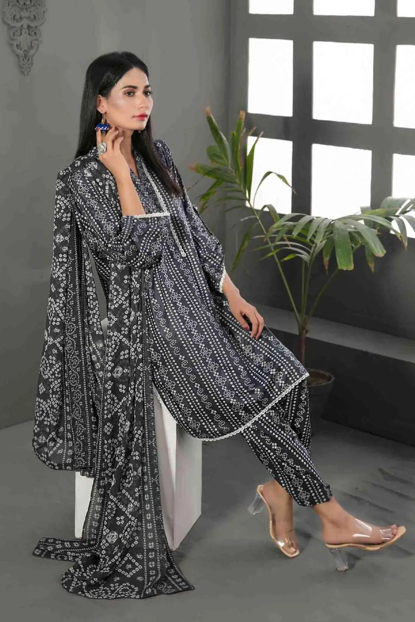Lyra by Tawakkal Unstitched 3 Piece Digital Print Linen Collection'2022-L-7762
