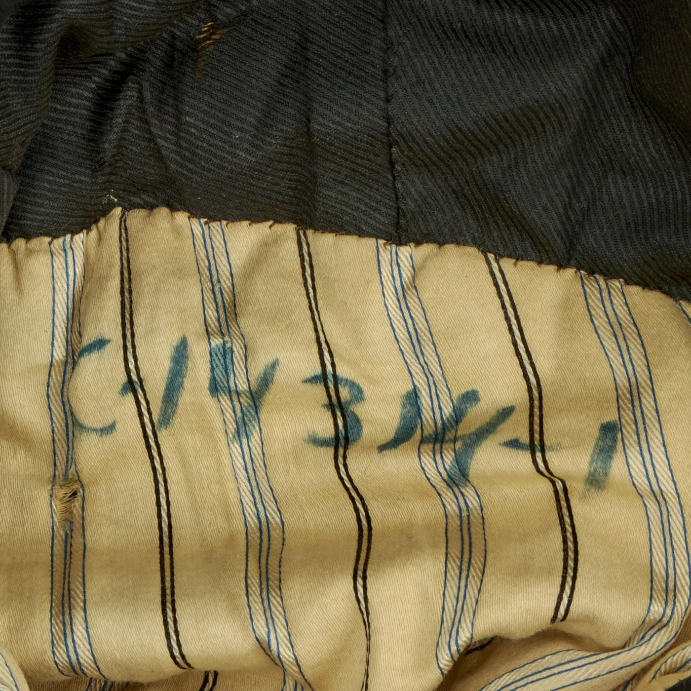 Original French WWI Armored Corps Tanker NCO Uniform Tunic with Identification