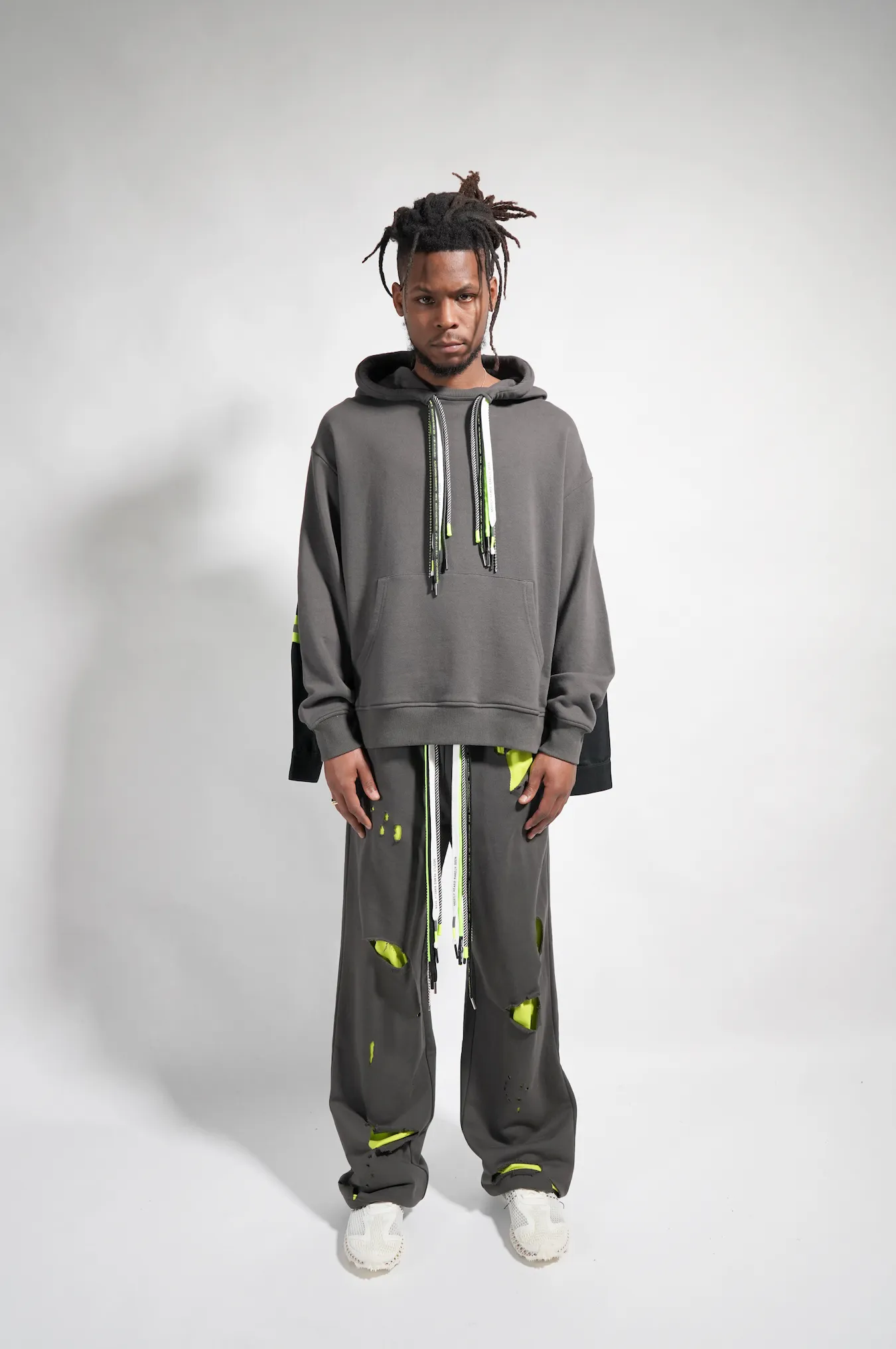 RIPPED UP STRAIGHT LEG SWEATPANTS