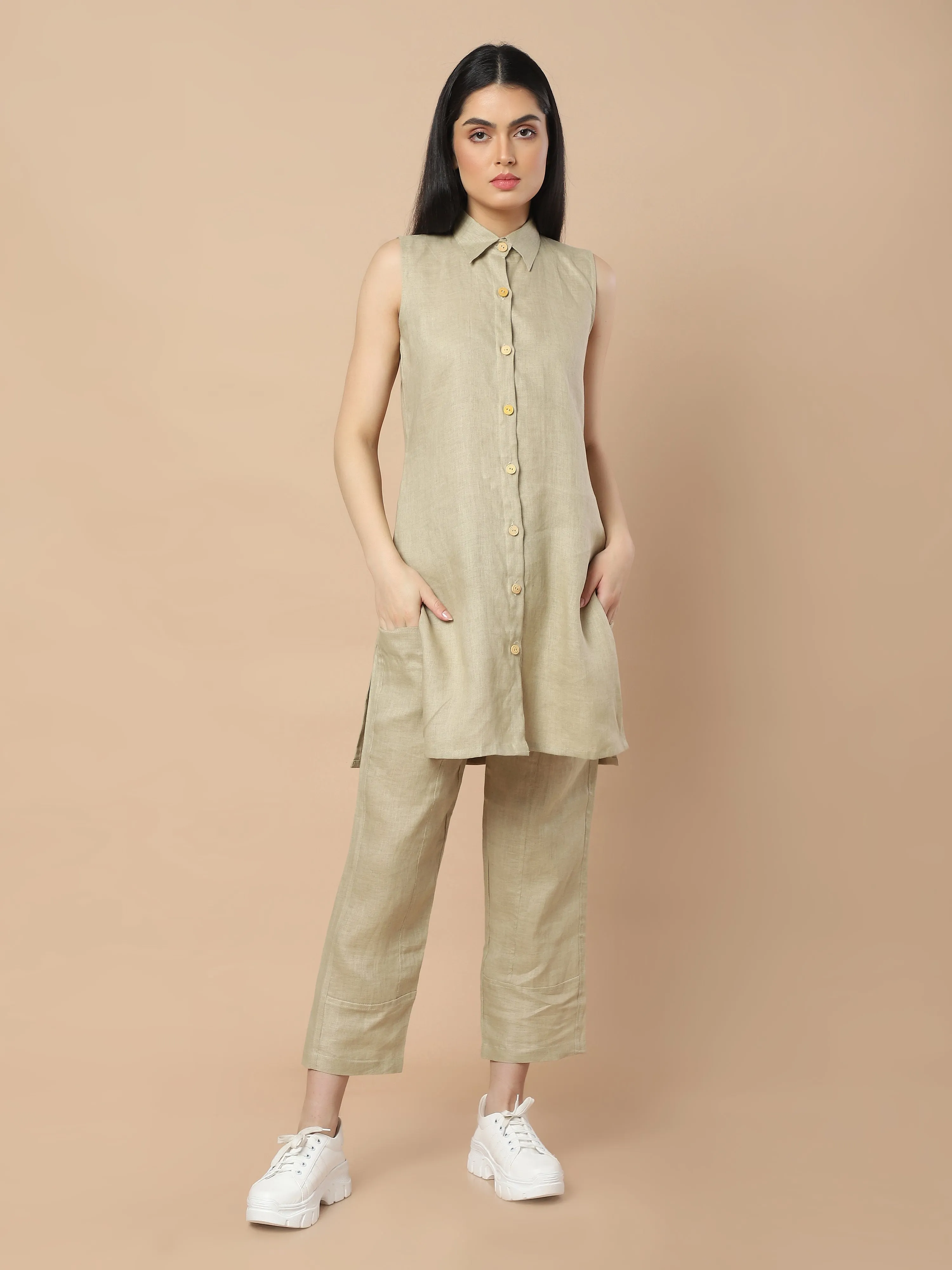Sleeveless Hemp Shirt